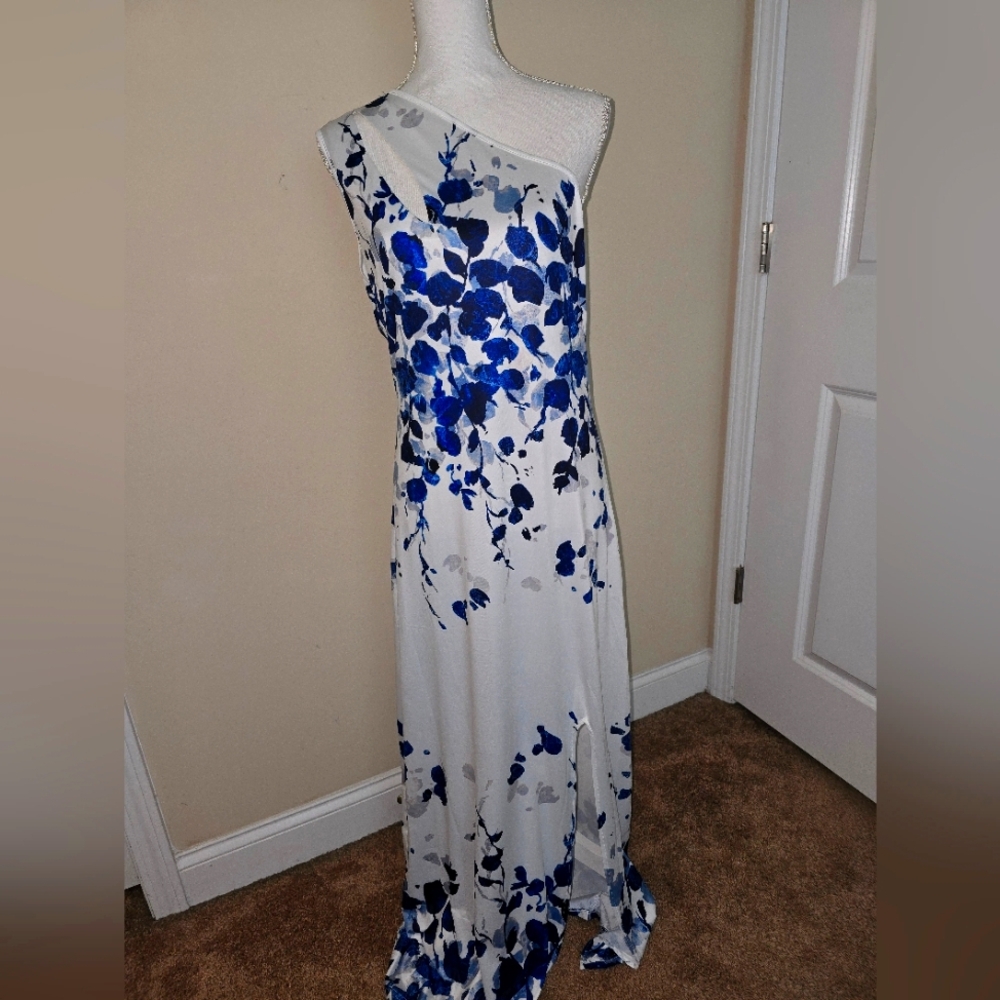 NWT Noracora Elegant Blue Floral One-Shoulder Dress